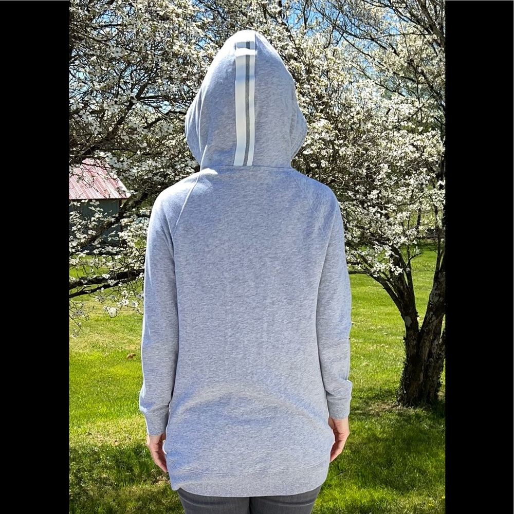 💗Victoria’s Secret hooded sweatshirt💗 - Picture 5 of 11